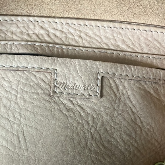 Madewell Medium Transport Leather Tote - Picture 5 of 11